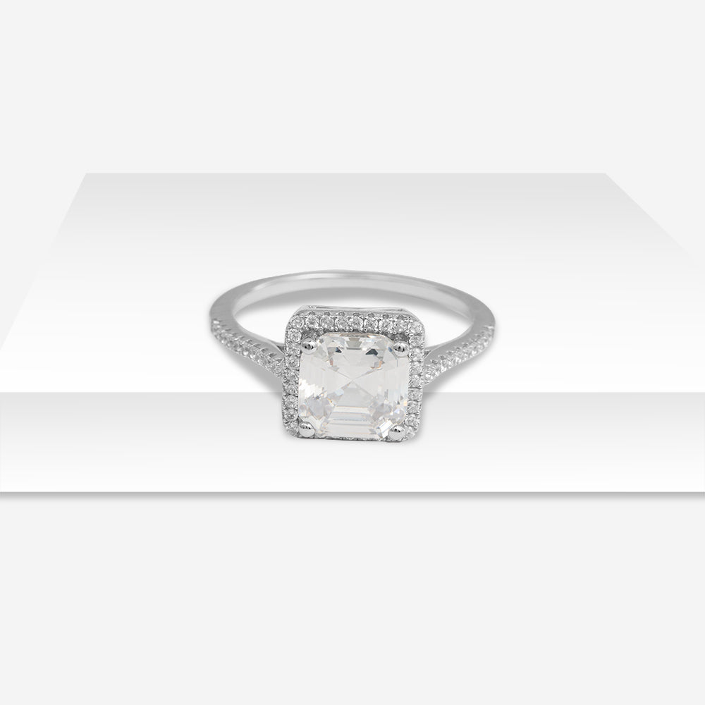 Celeste Radiance Solitaire Ring