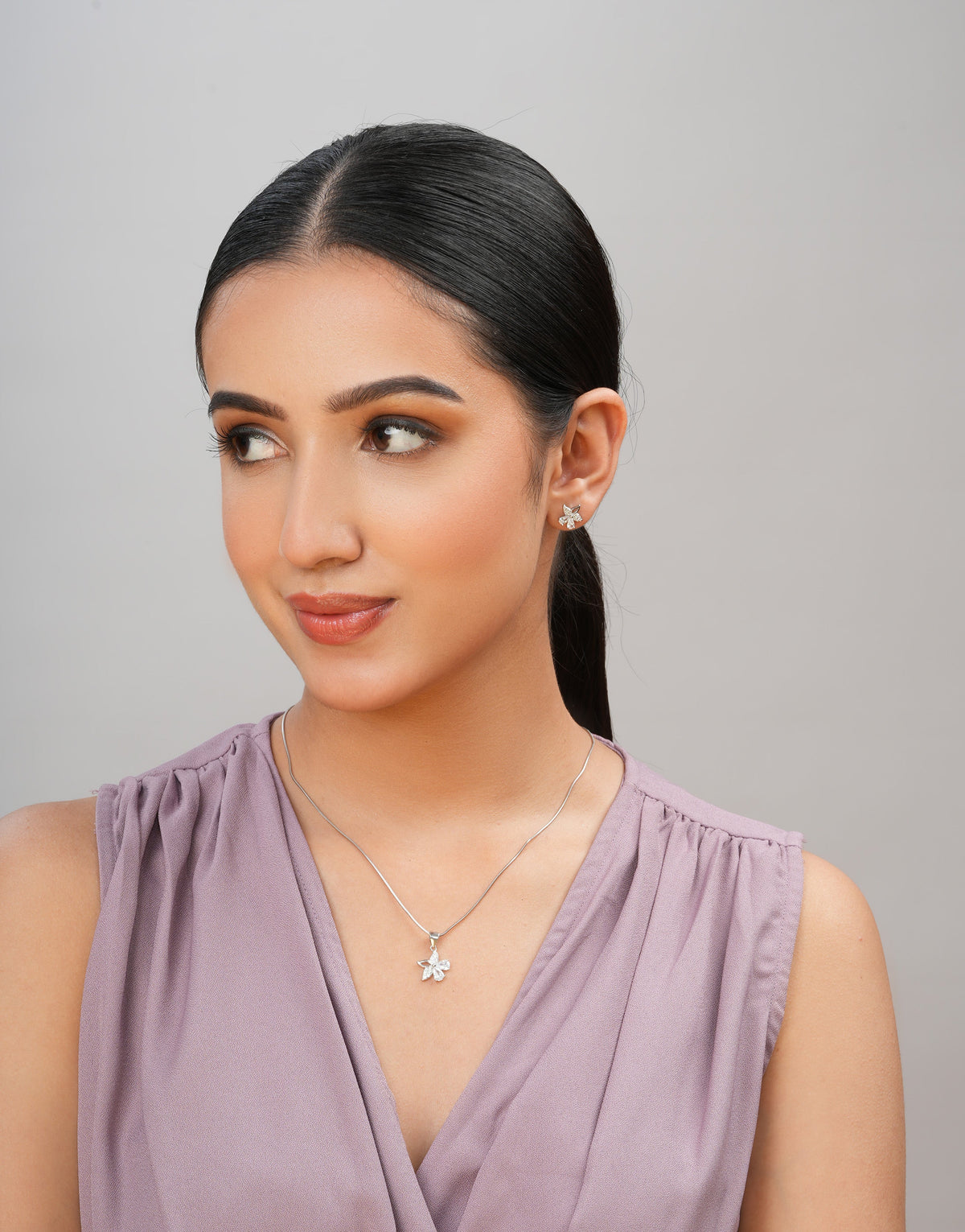 floral sterling silver pendant and stud earrings set