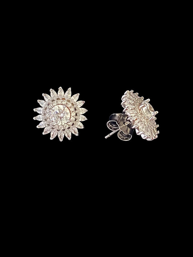 Sterling Silver Design Solitaire Studs