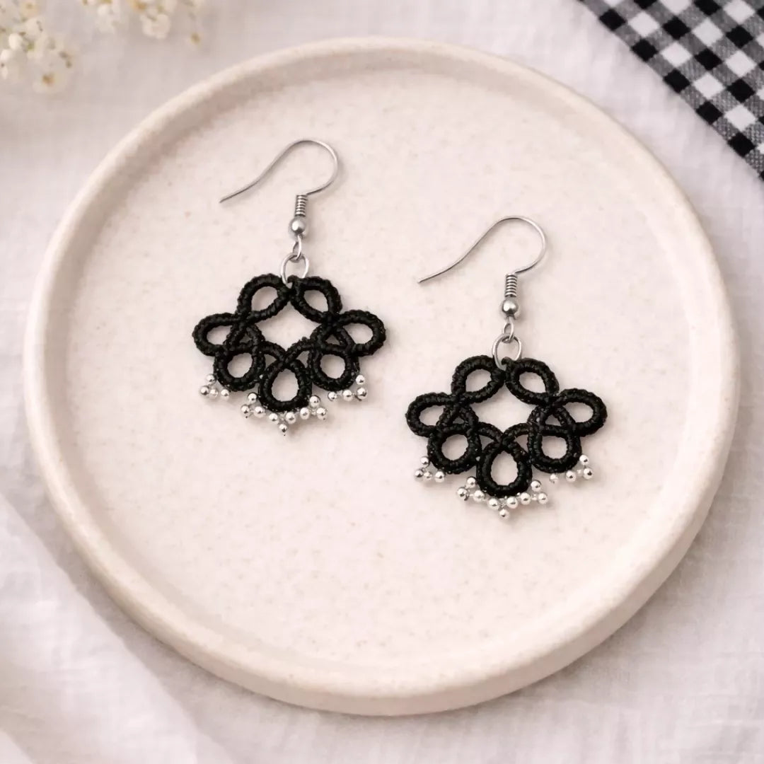 Noir Petal Earrings