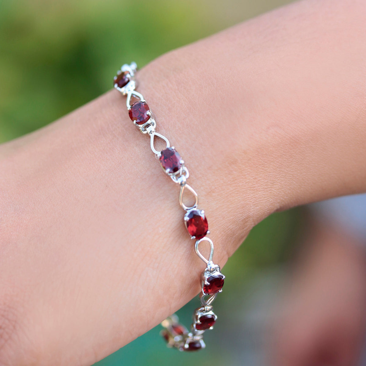925  Sterling Silver Garnet Bracelet Elegant Timeless Beauty for Every Occasion and Sophisticated Look