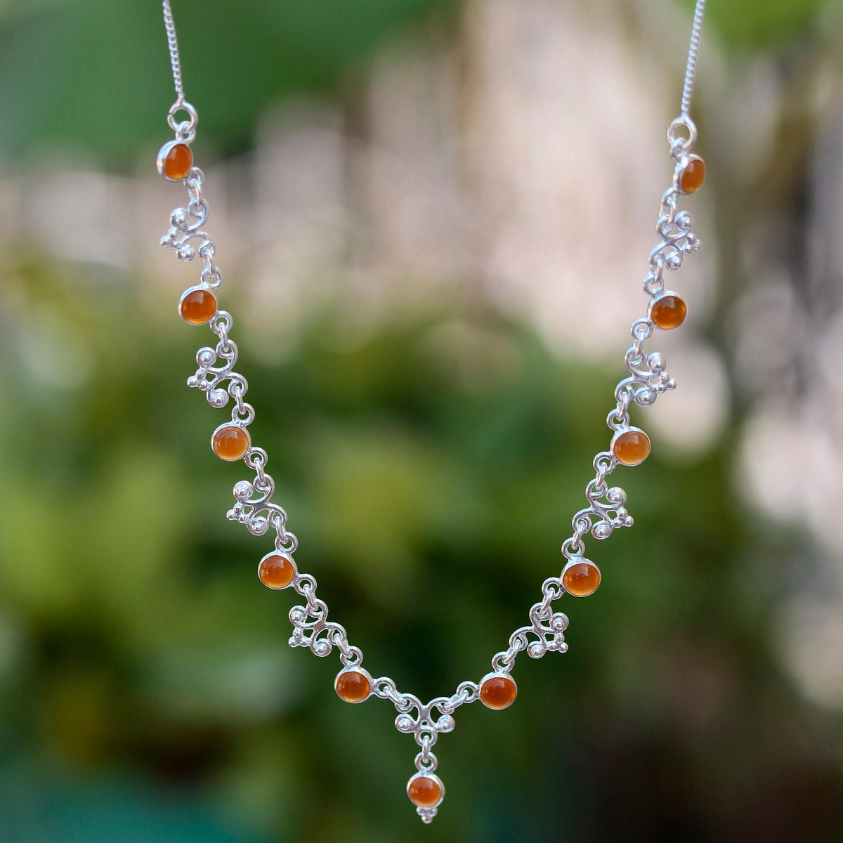 925 Sterling Silver Carnelian Necklace – Intricate Design with Orange Gemstones for a Timeless and Elegant Statement