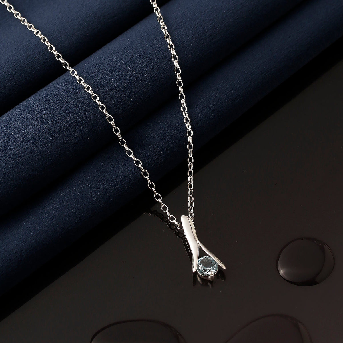 925 Sterling Silver Blue Topaz Pendant Necklace – Elegant Design with Natural Oval-Cut Gemstones For Women Gift