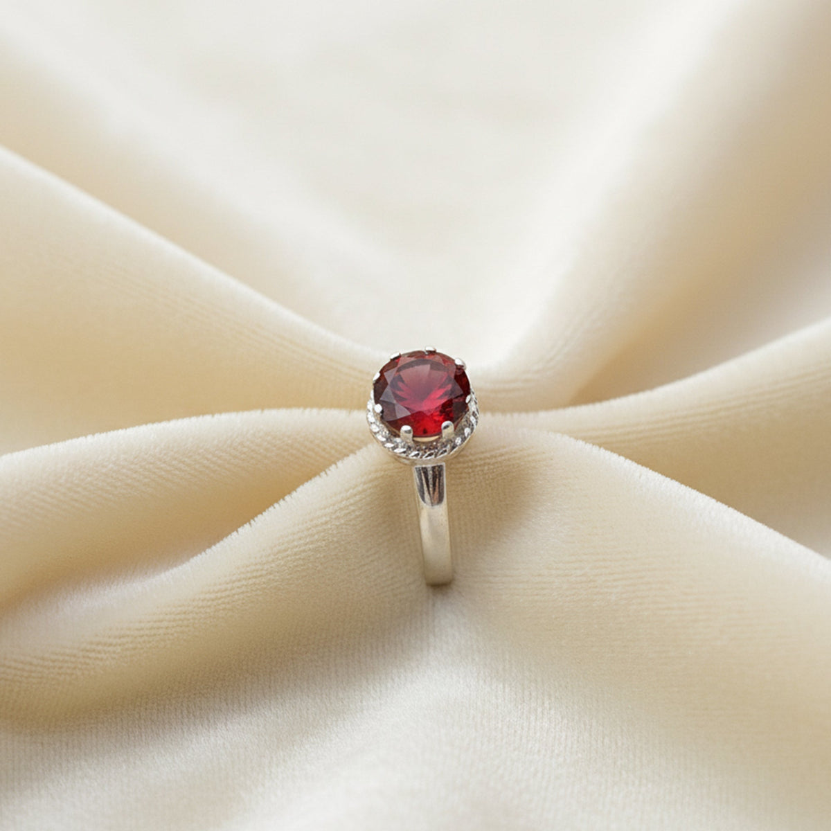 925 Sterling Silver Garnet Adjustable  Ring – Handcrafted Red Gemstone Jewelry, Luxury Gift for Her, Elegant Women’s Ring, Classic Style