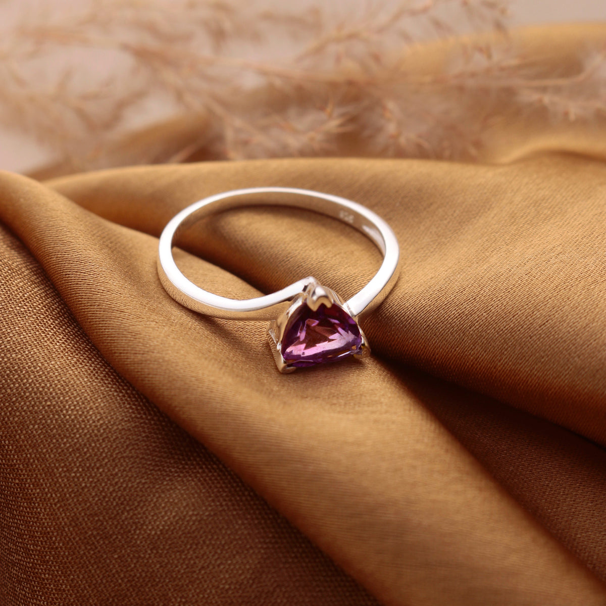 925 Silver Amethyst Ring  Purple Crystal Gemstone Sterling Silver Jewelry, Handcrafted Luxury Women’s Ring for Special Occasions