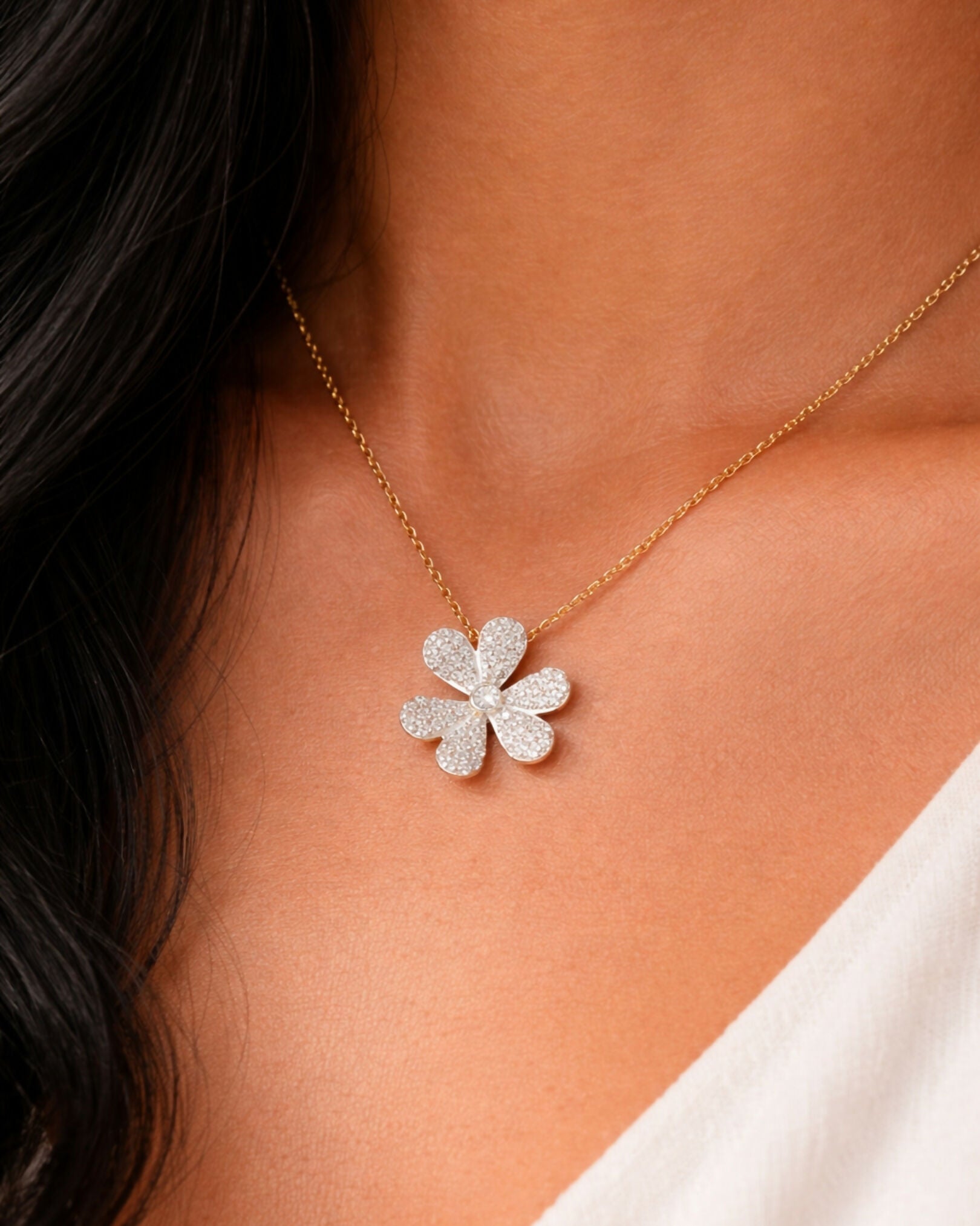 Bloom Pendant