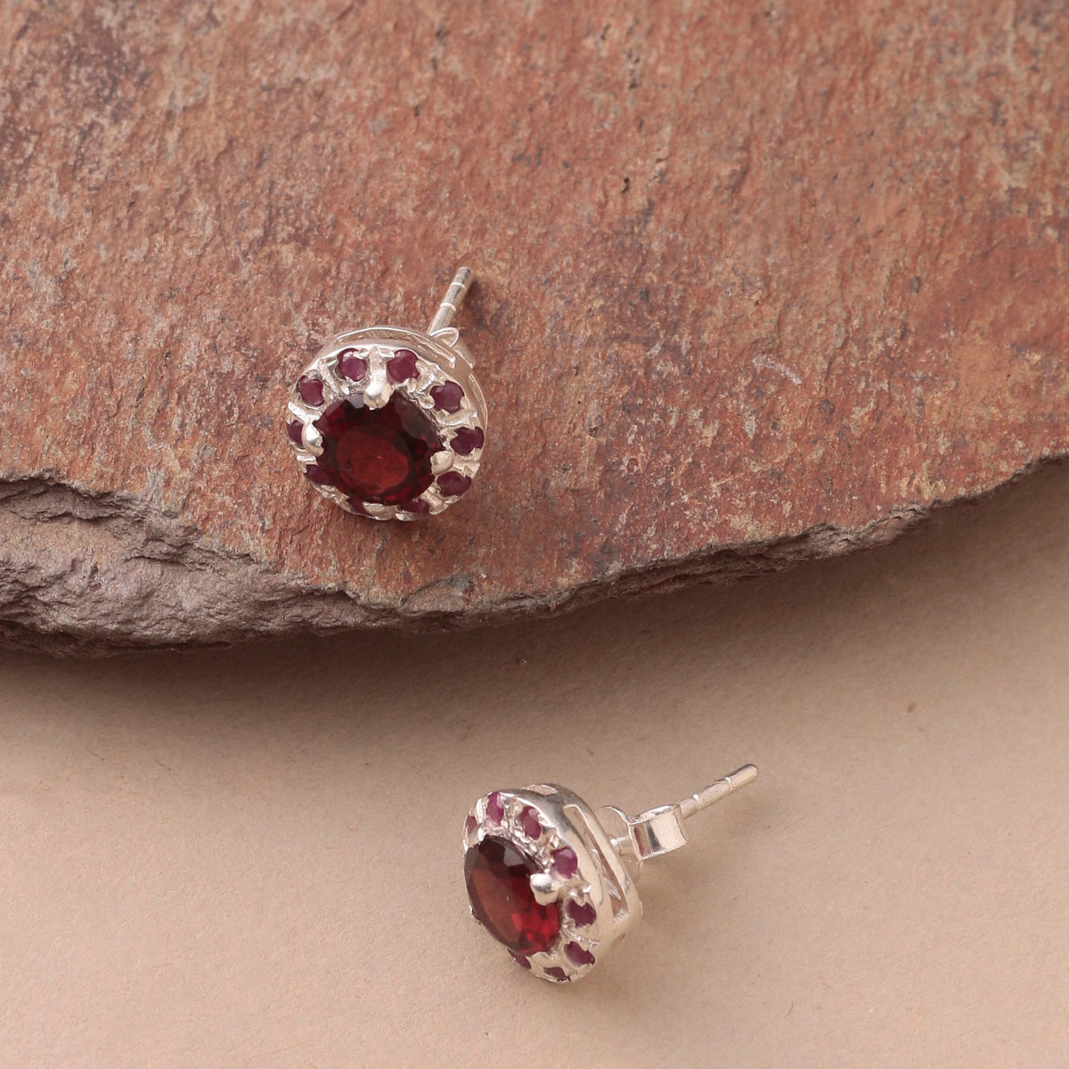Silver Garnet Eartops