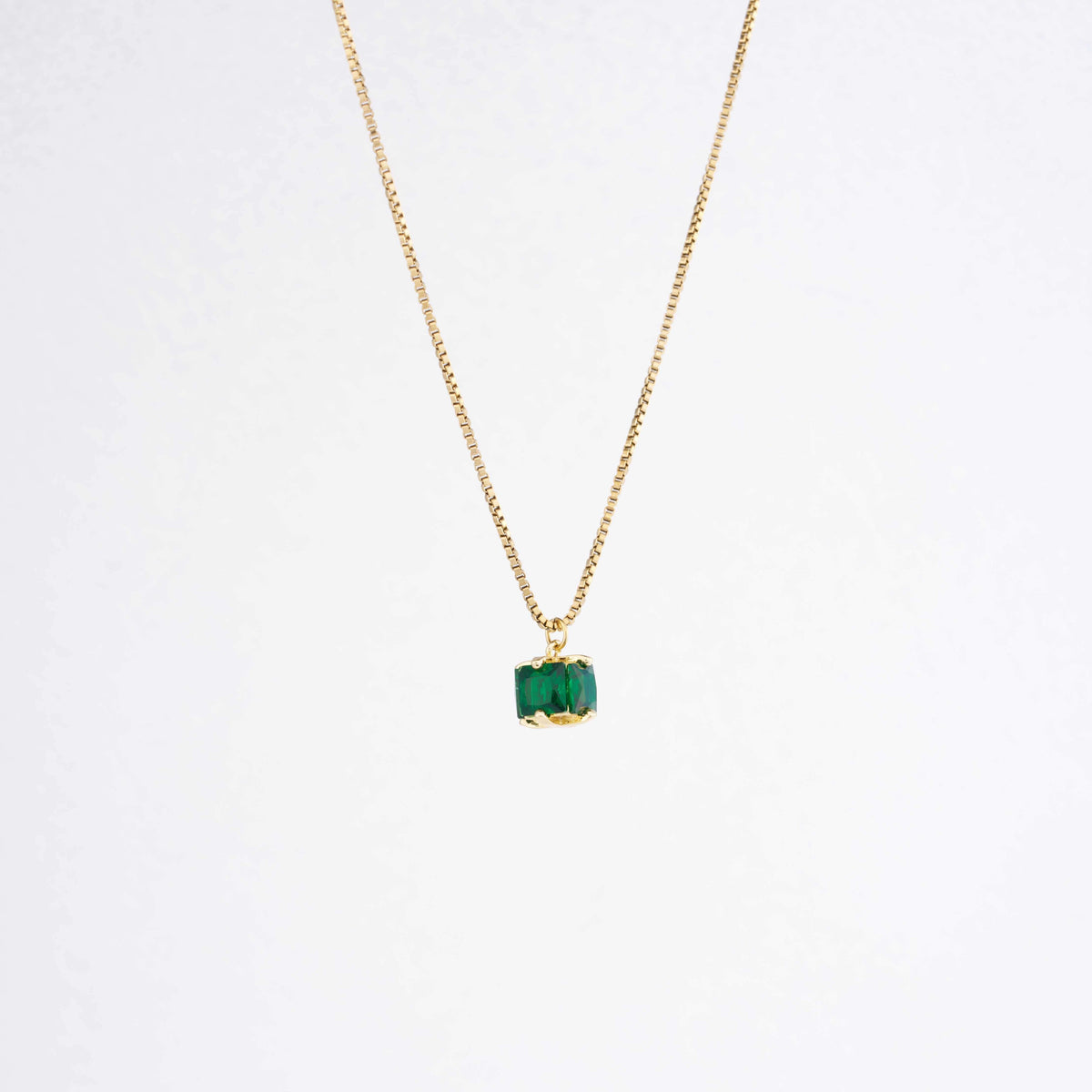 Retro Geometric Gold Pendant Necklace