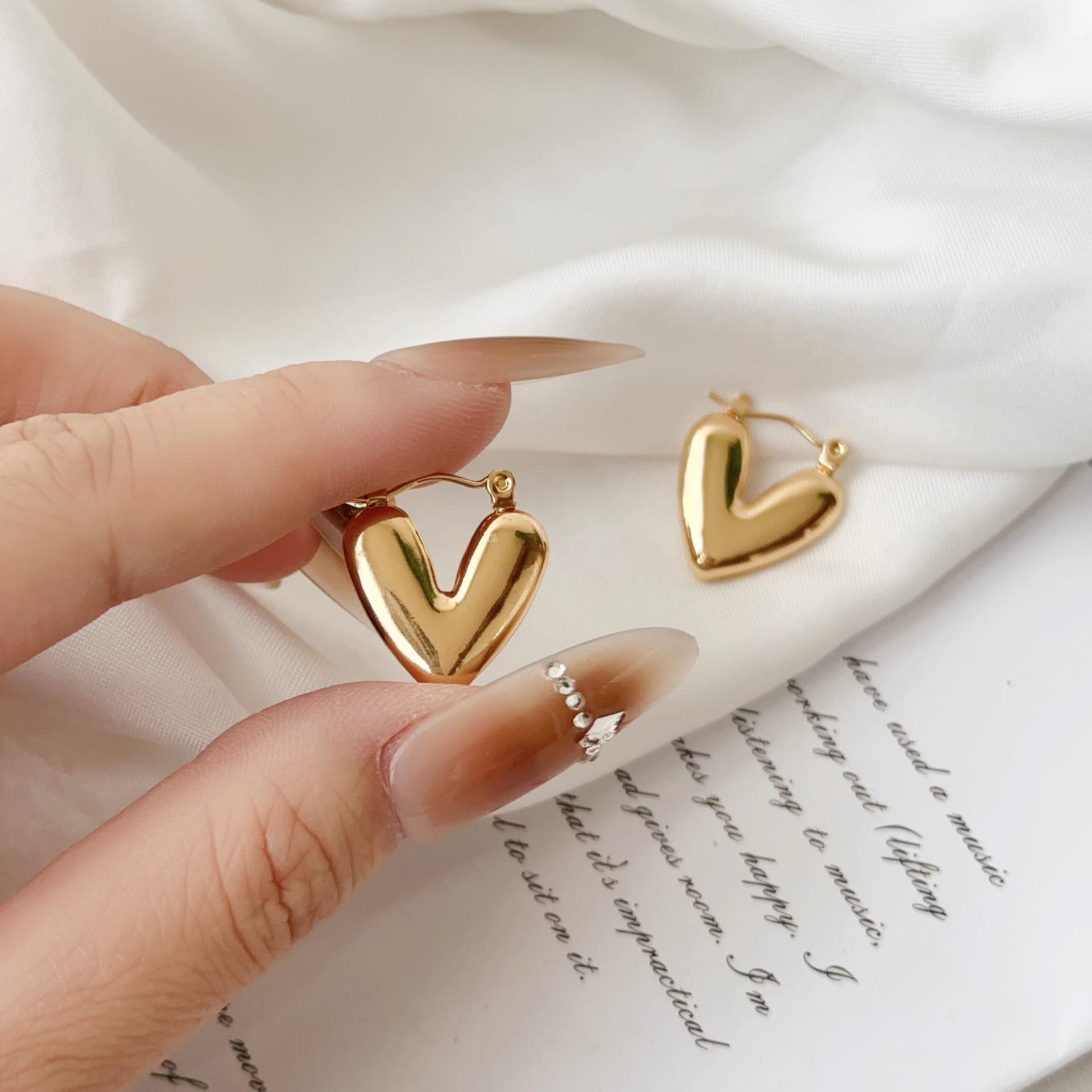 astria-jewellery-gold-plated-heart-hoop-earring