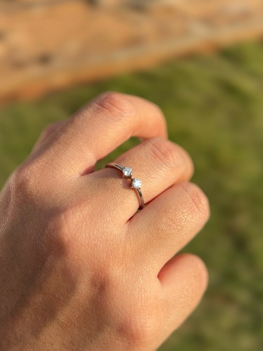 925 sterling silver adjustable open moissanite ring with twin round-cut stones �? anti-tarnish, waterproof, resizable.