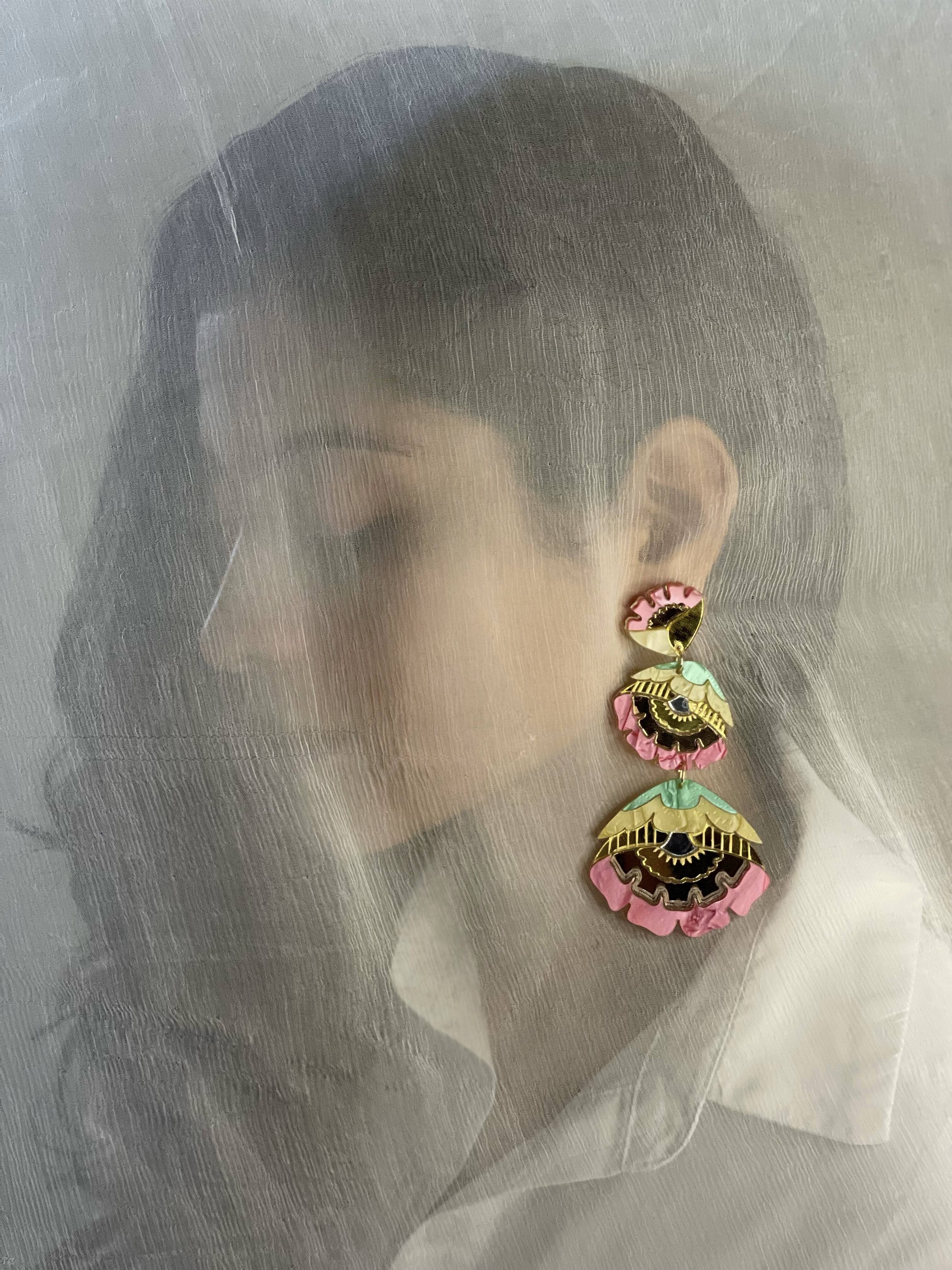 Aurora Carnations - Quirkee