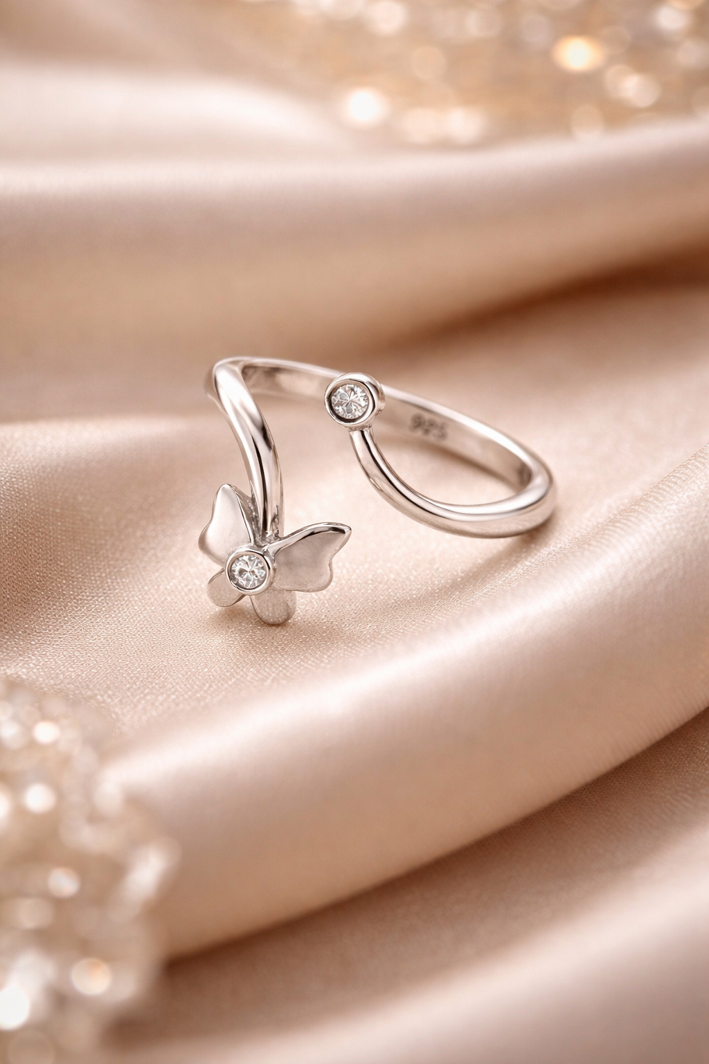 Fancy Design and Lite weight 925 silver ring