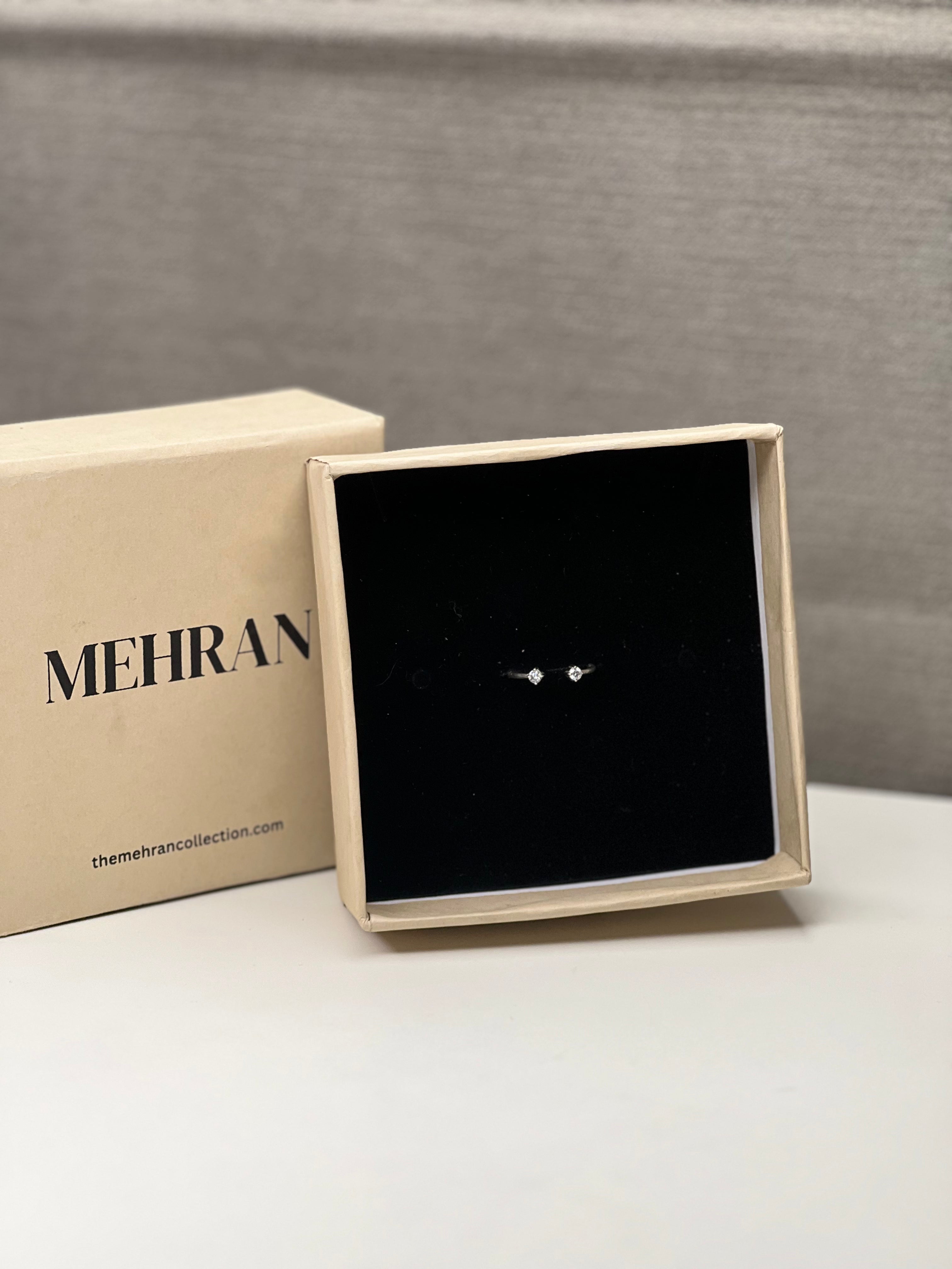 Open Moissanite ring shown adjustable �? minimalist sparkle ring for everyday luxury, office, and evening looks.