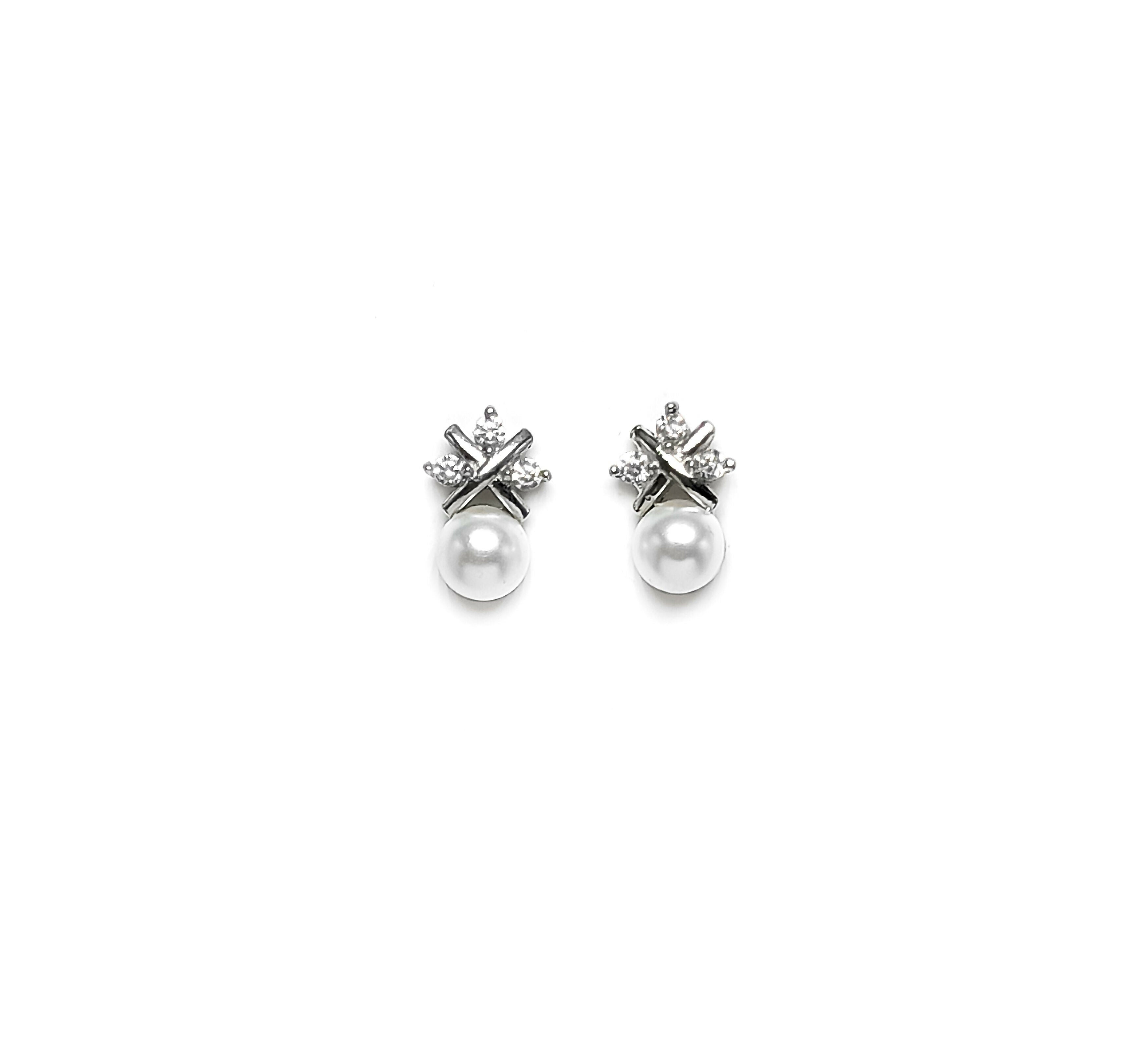 92.5 Silver Pearl Stone Earrings