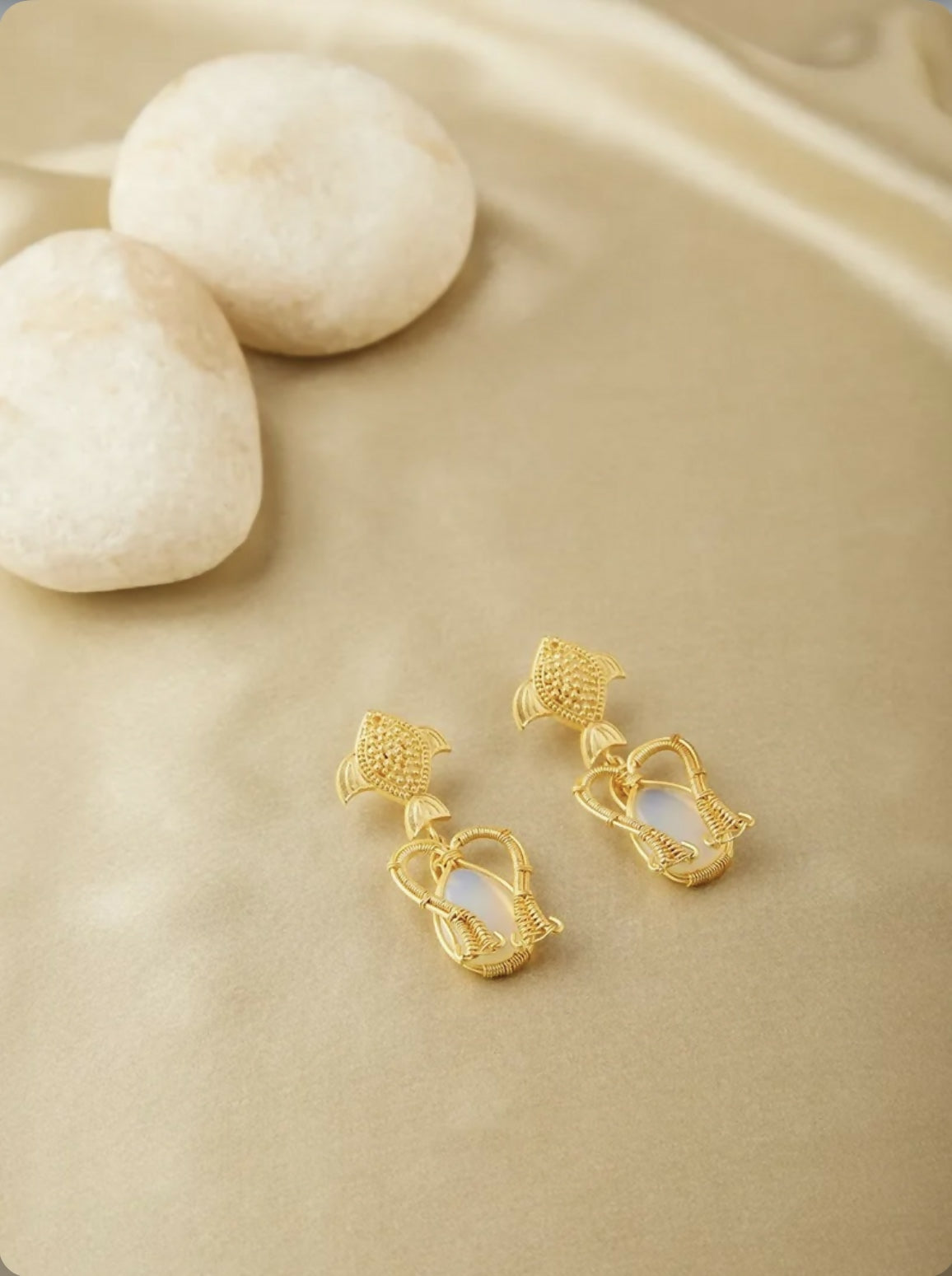 Opique White Fish Danglers BSJ-47