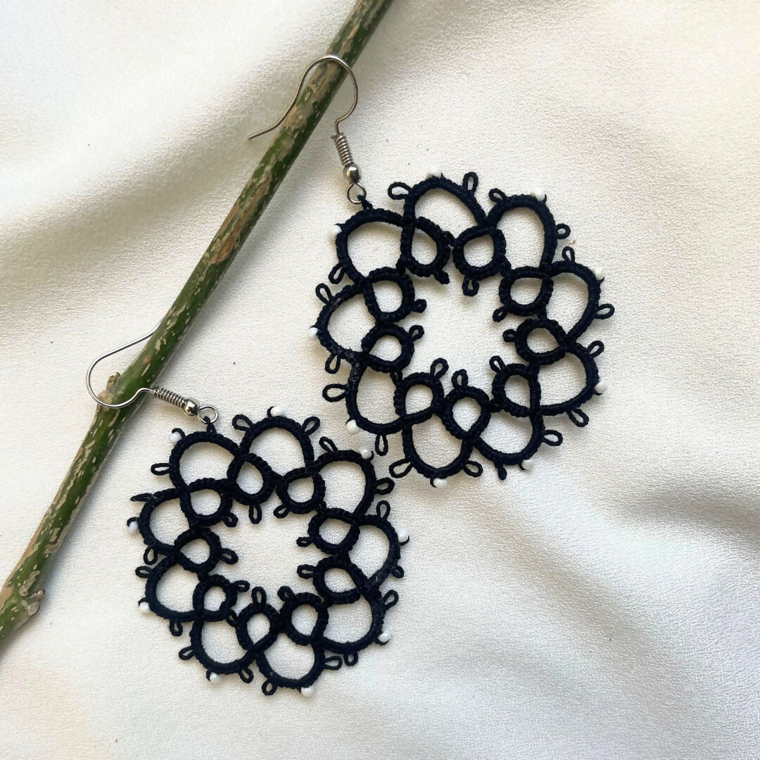 Pure Noir Earrings