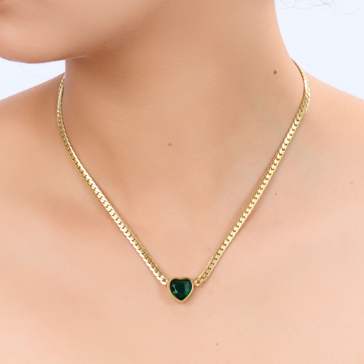 Emerald Glow Heart Pendant Necklace