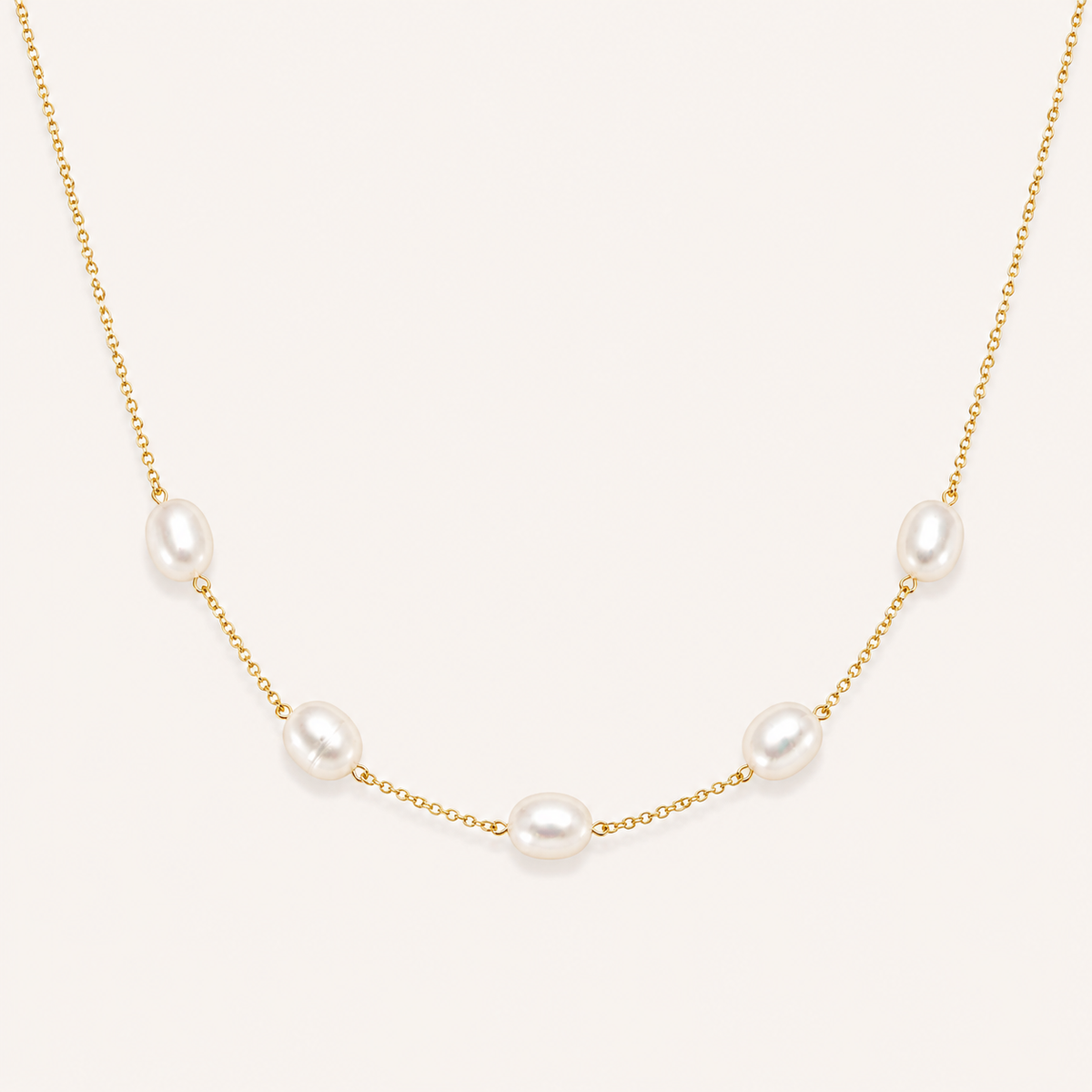 Oval Pearl Lockbone Necklace