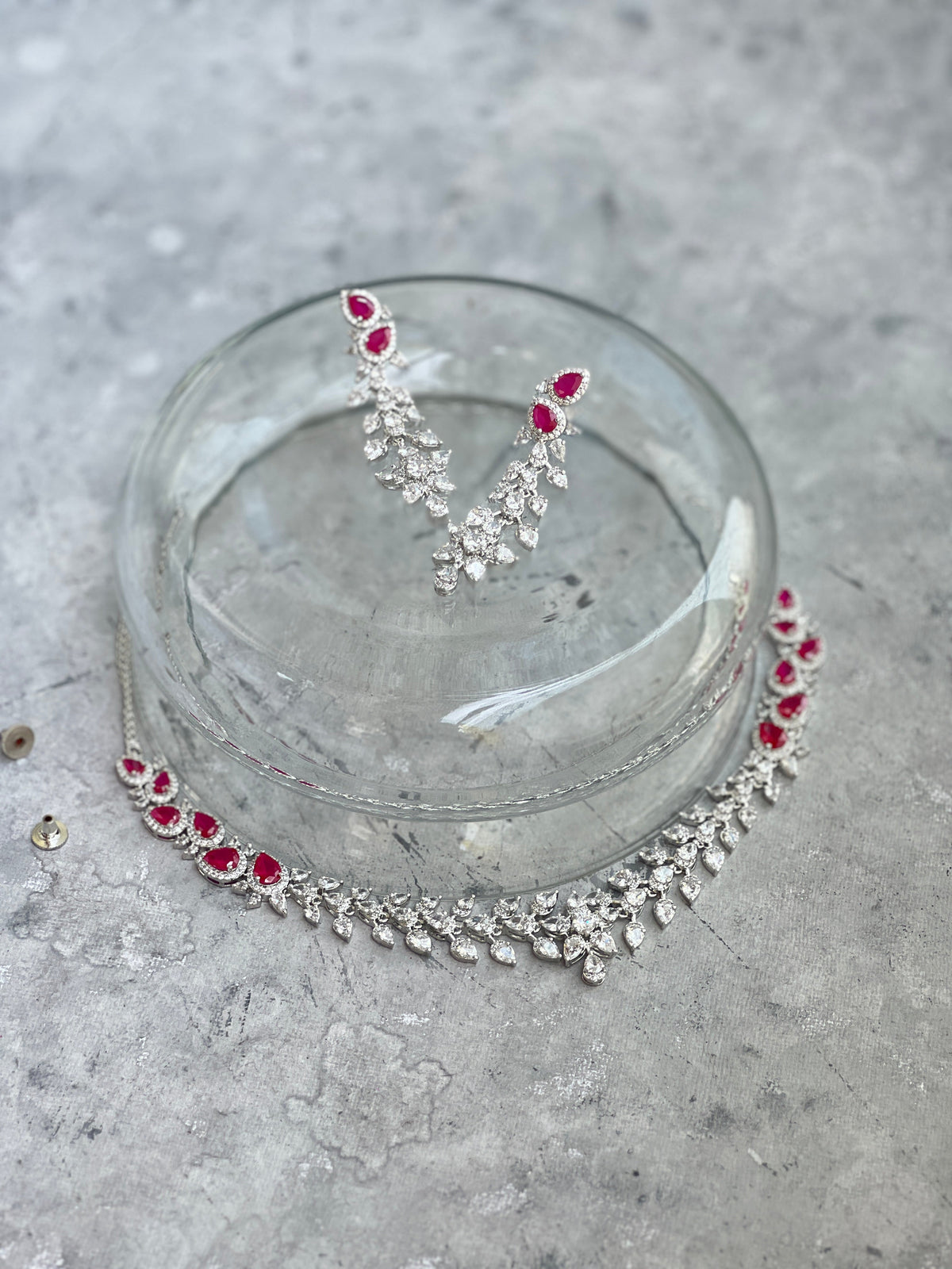 Red White Zircon Floral Necklace Set
