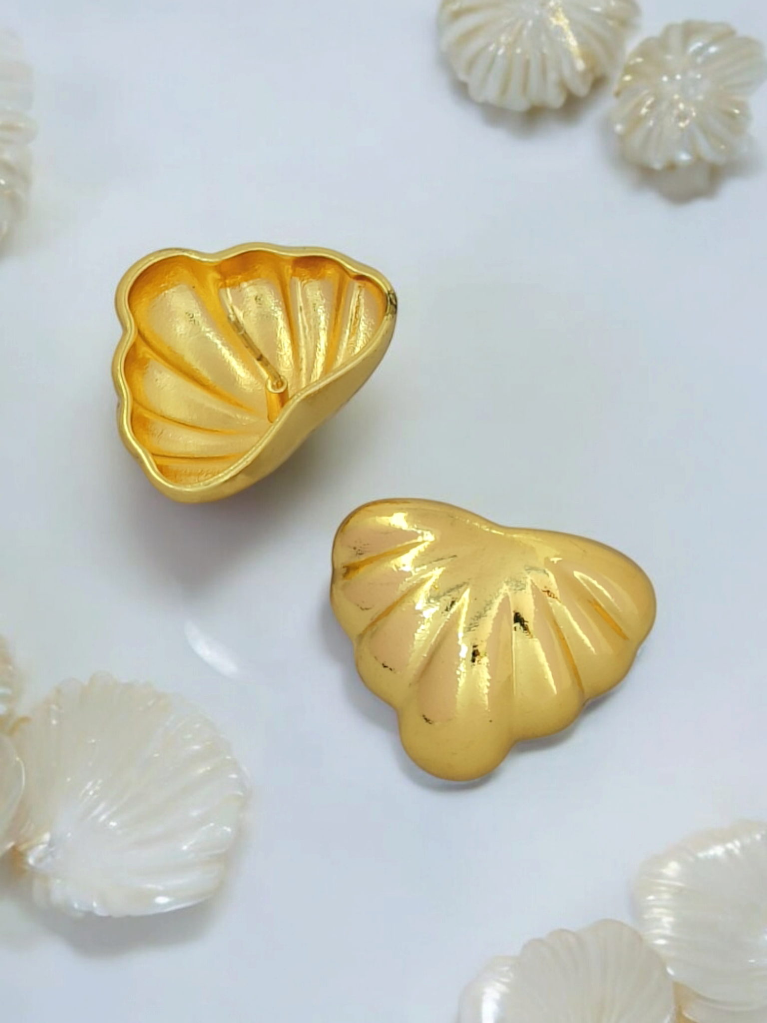 astria-jewellery-gold-plated-heart-shell-stud-earrings-for-women-textured-minimal-design-cute-everyday-wear-party-jewellery