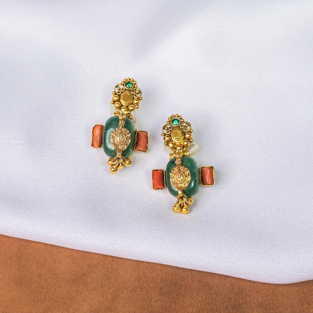 Twin CoralJade - Varenya Galleria
