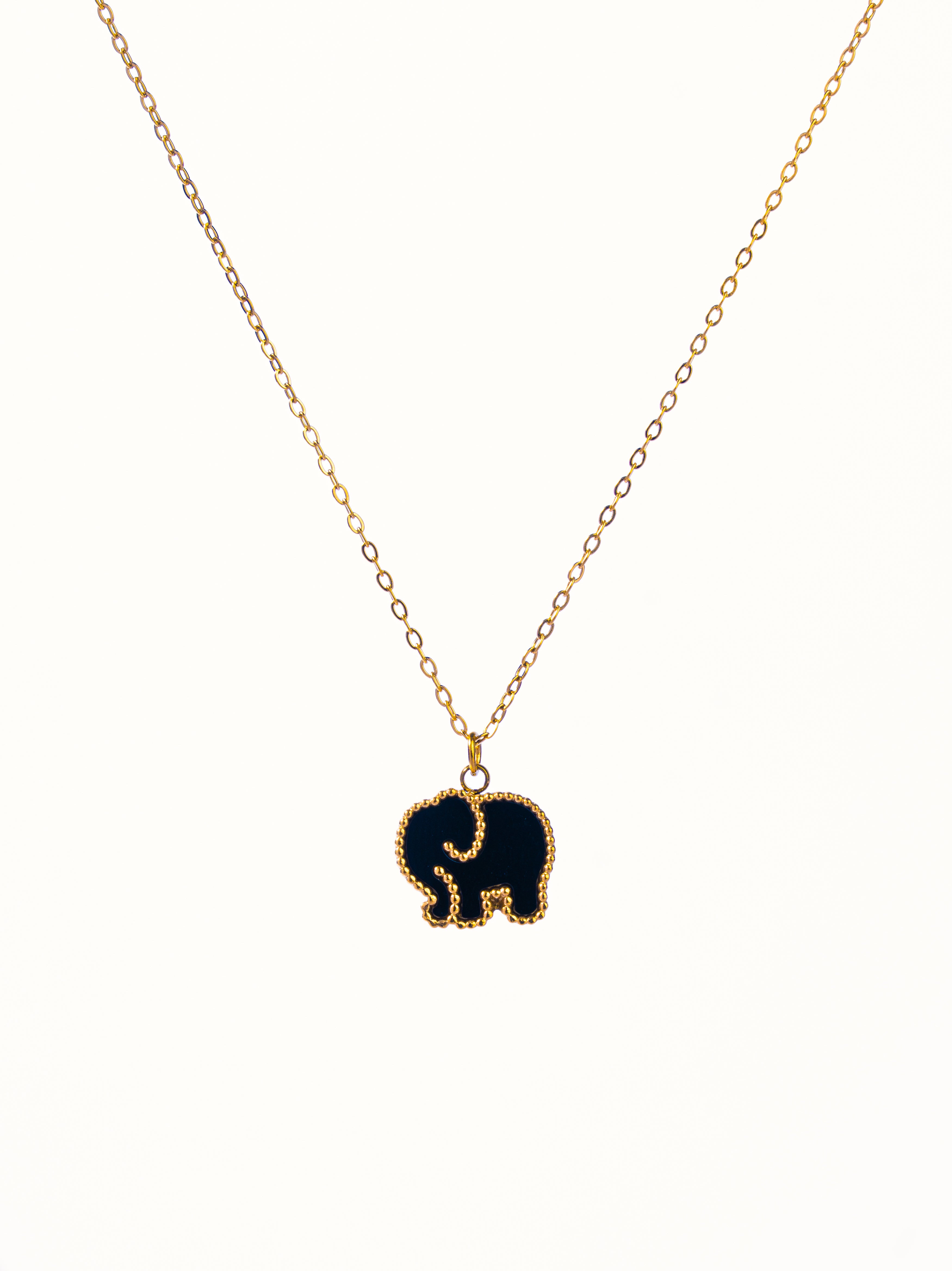 18k gold-plated Hatti double-sided pendant necklace �? anti-tarnish, waterproof, hypoallergenic reversible chain.