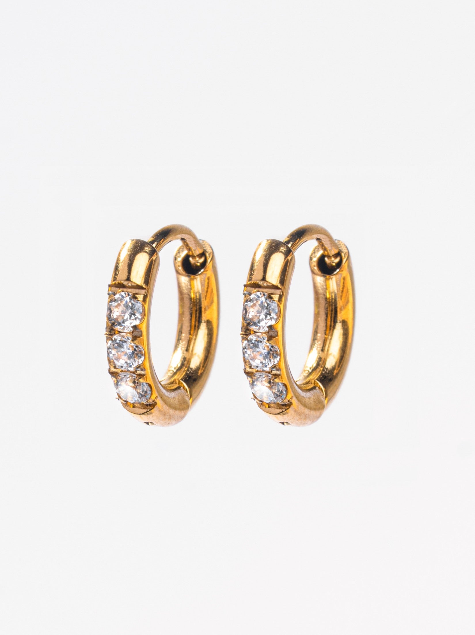 18k gold-plated dainty stone hoop earrings (6mm) �? anti-tarnish, waterproof, lightweight hoops for second piercings.