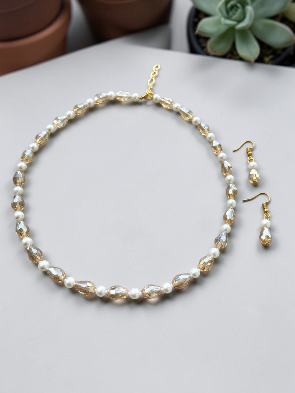 Golden Touch Pearl Crystal Set