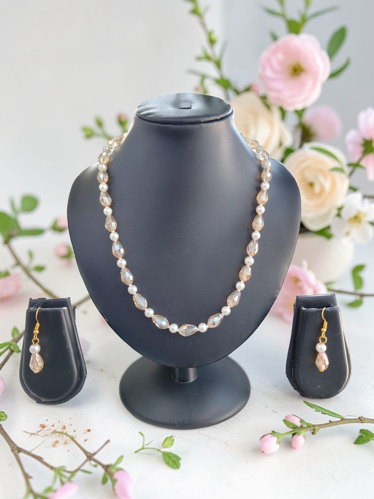 Golden Touch Pearl Crystal Set