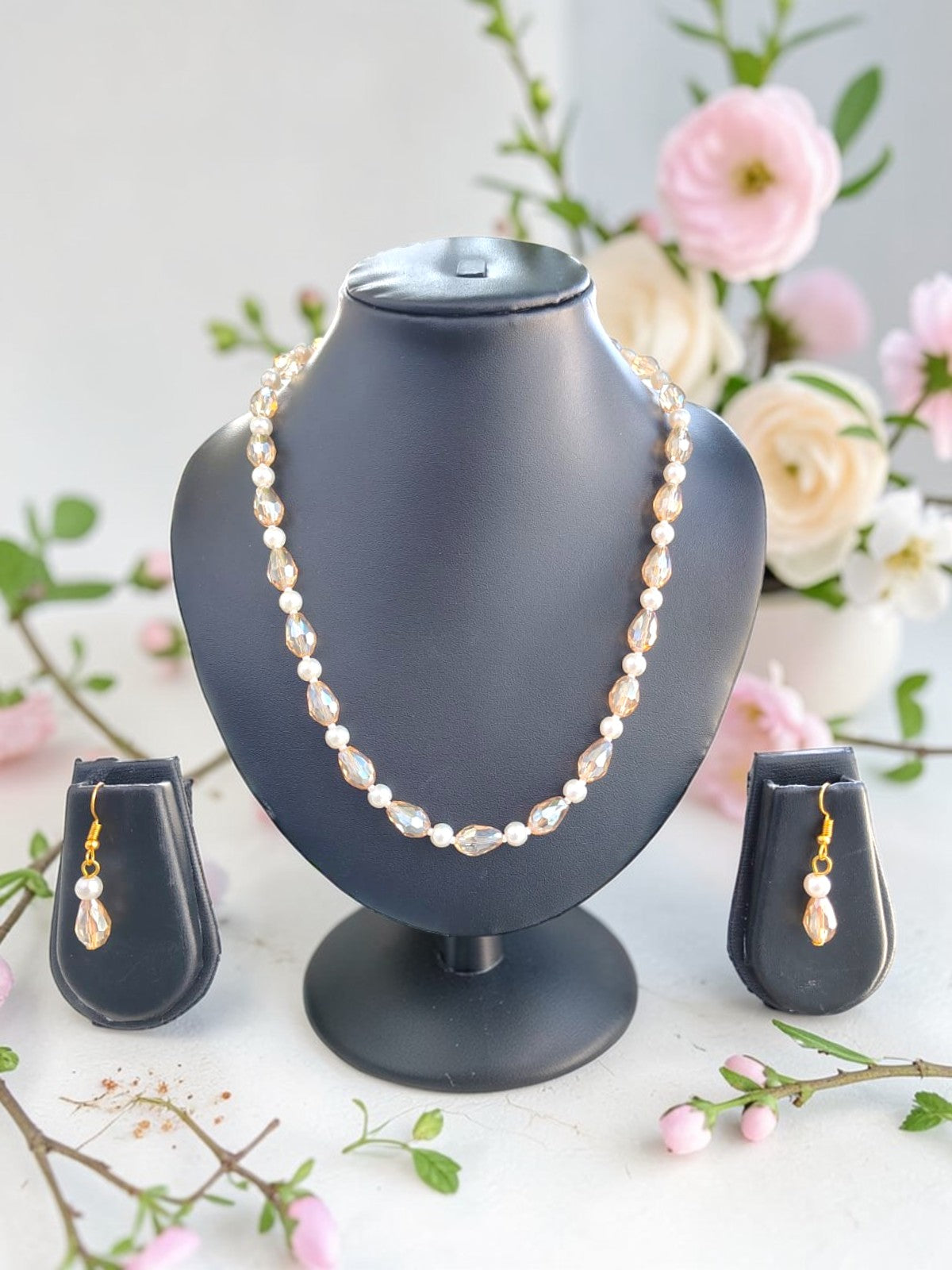 Golden Touch Pearl Crystal Set