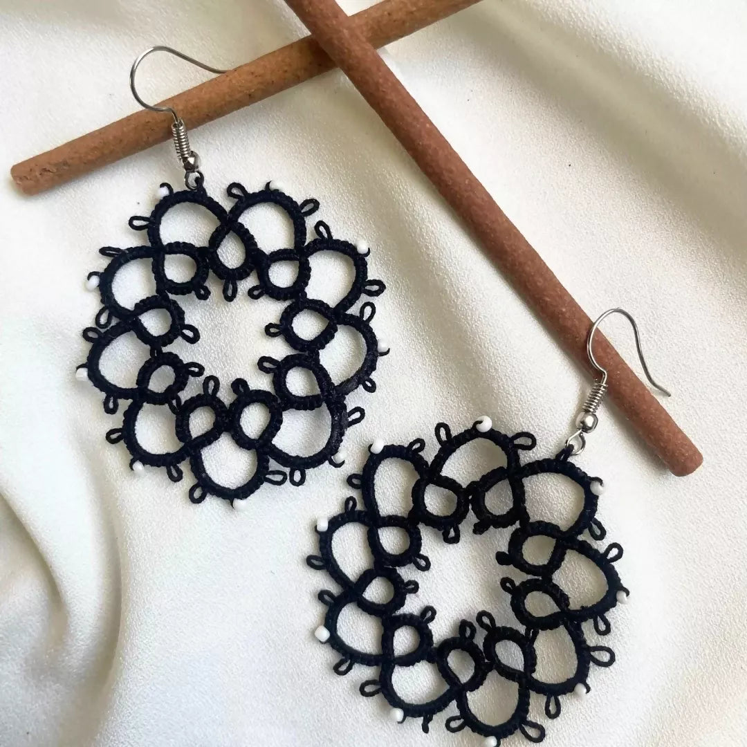 Pure Noir Earrings