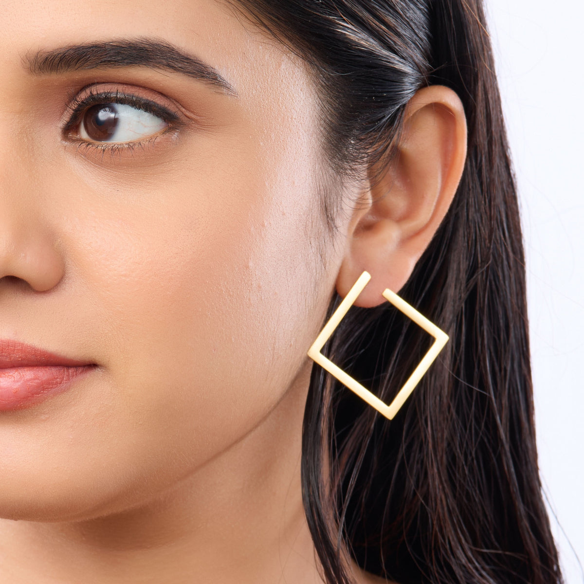Amore Geometric Hoop Stud Earrings