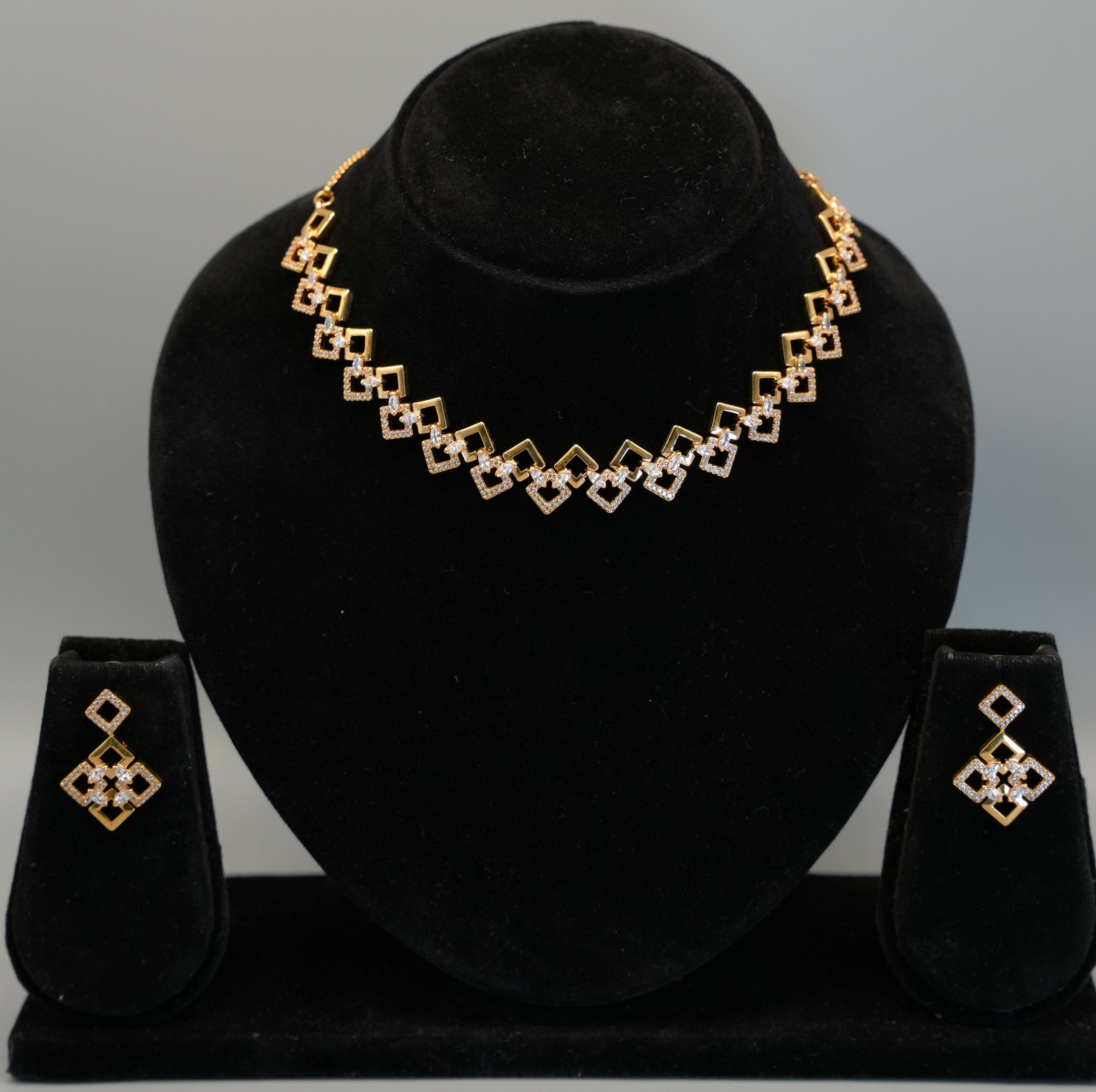 Premium Imitation Necklace Set