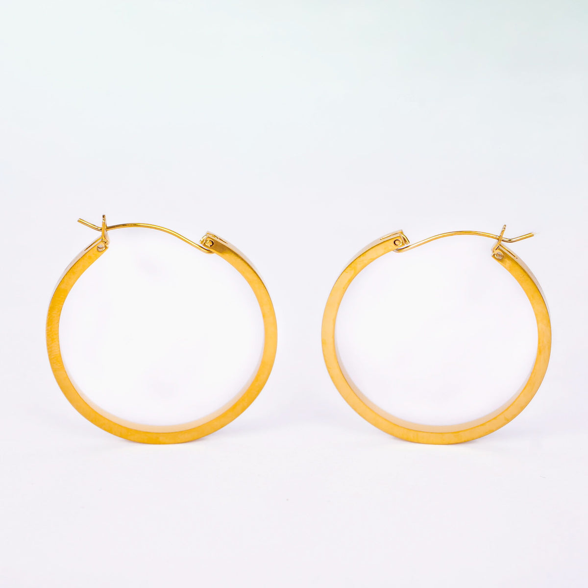 Classic Chunky Round Gold Hoop Earrings
