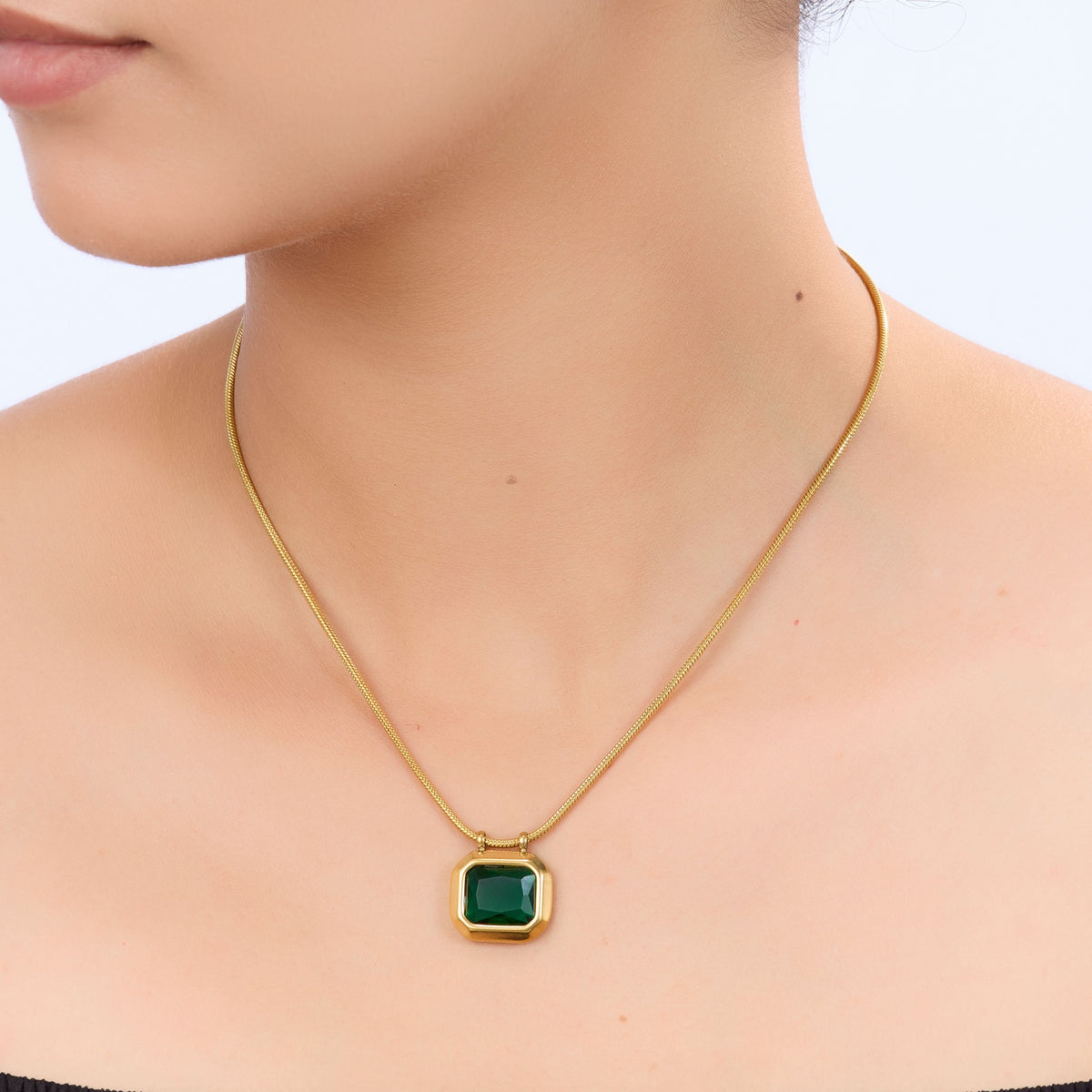 18K Gold Plated Sweet Glow Pearl Necklace for Women | Anti Tarnish