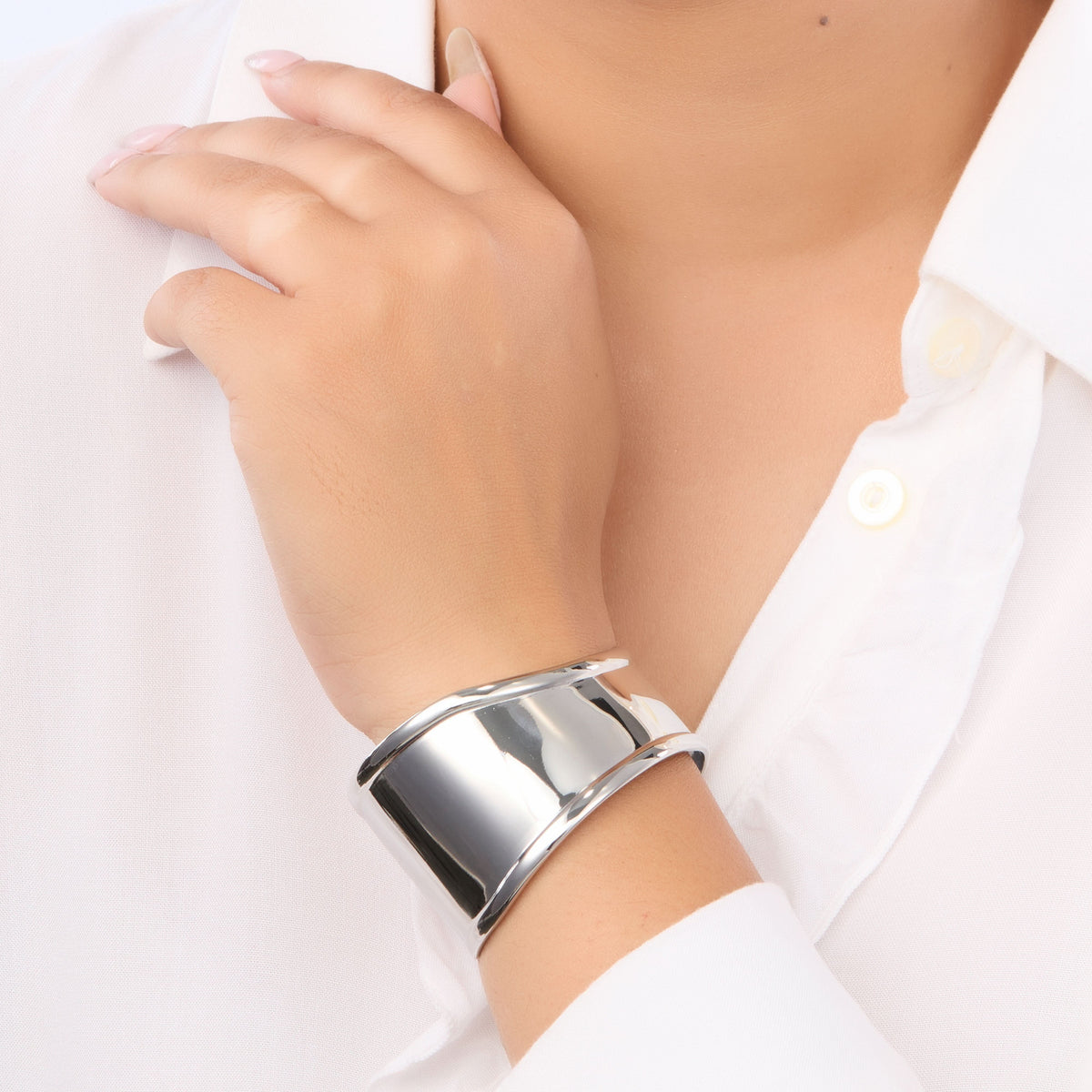 18K Gold Plated, Classic Gold Cuff Bangle For Women| Anti Tarnish