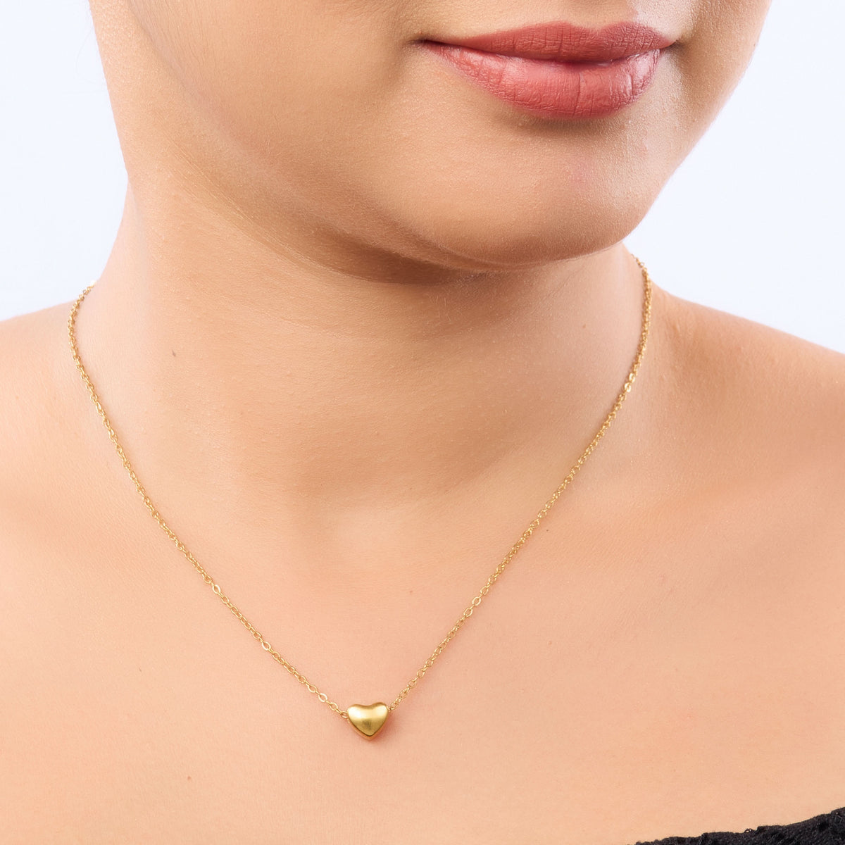 Crystal Heart Glow Necklace