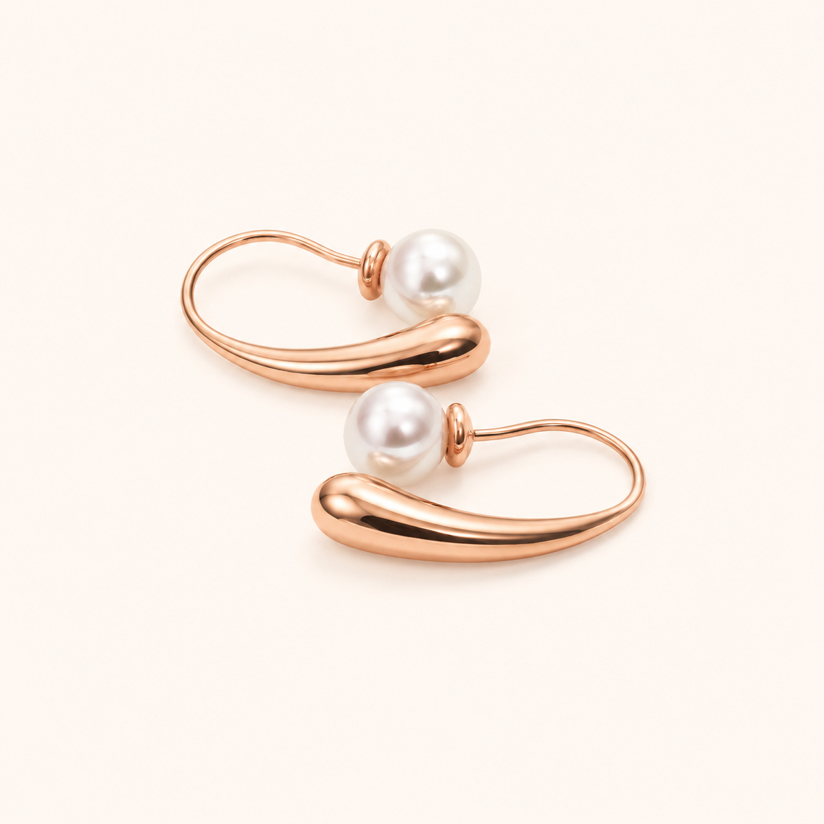 Edge Waterdrop Crystal Stud Earrings