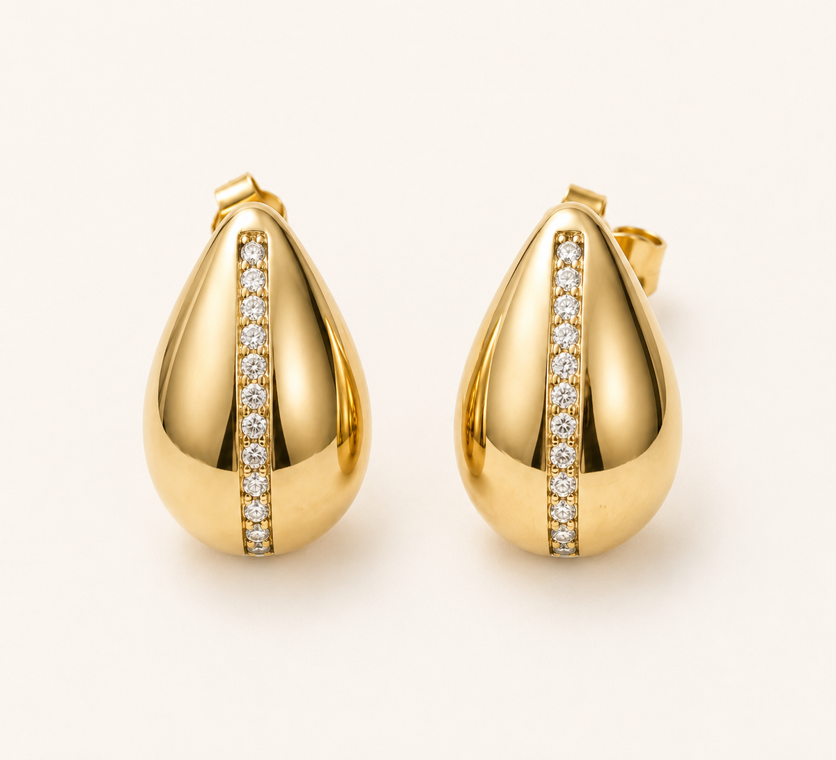 Edge Waterdrop Stud Earrings