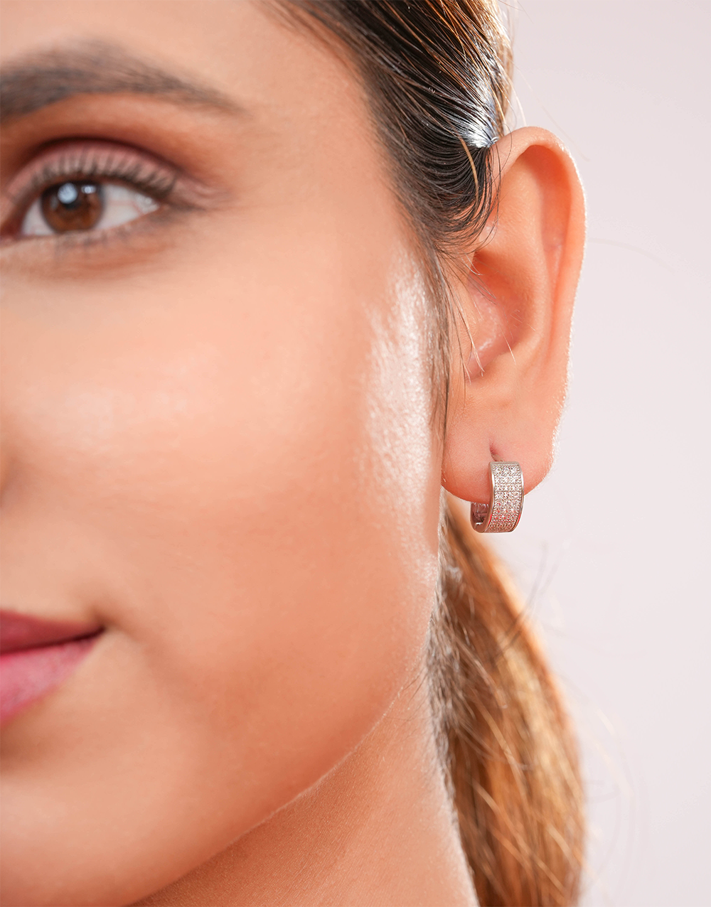 Elegant Chunky Hoop Earrings with Full Stone Detailing