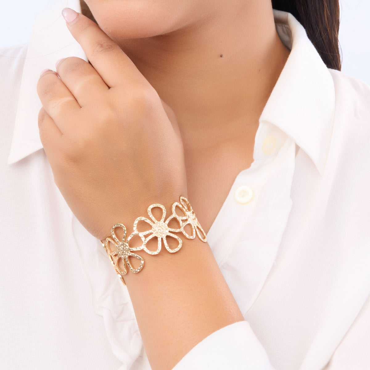 18K Gold Plated, Golden Bloom Retro Bangle For Women| Anti Tarnish