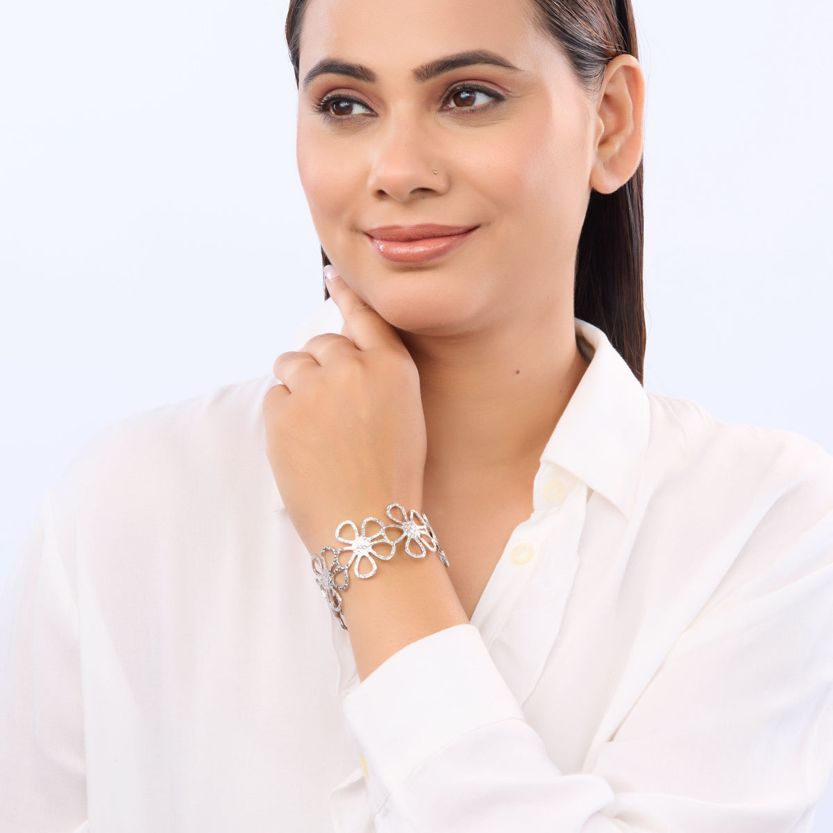 18K Gold Plated, Golden Bloom Retro Bangle For Women| Anti Tarnish