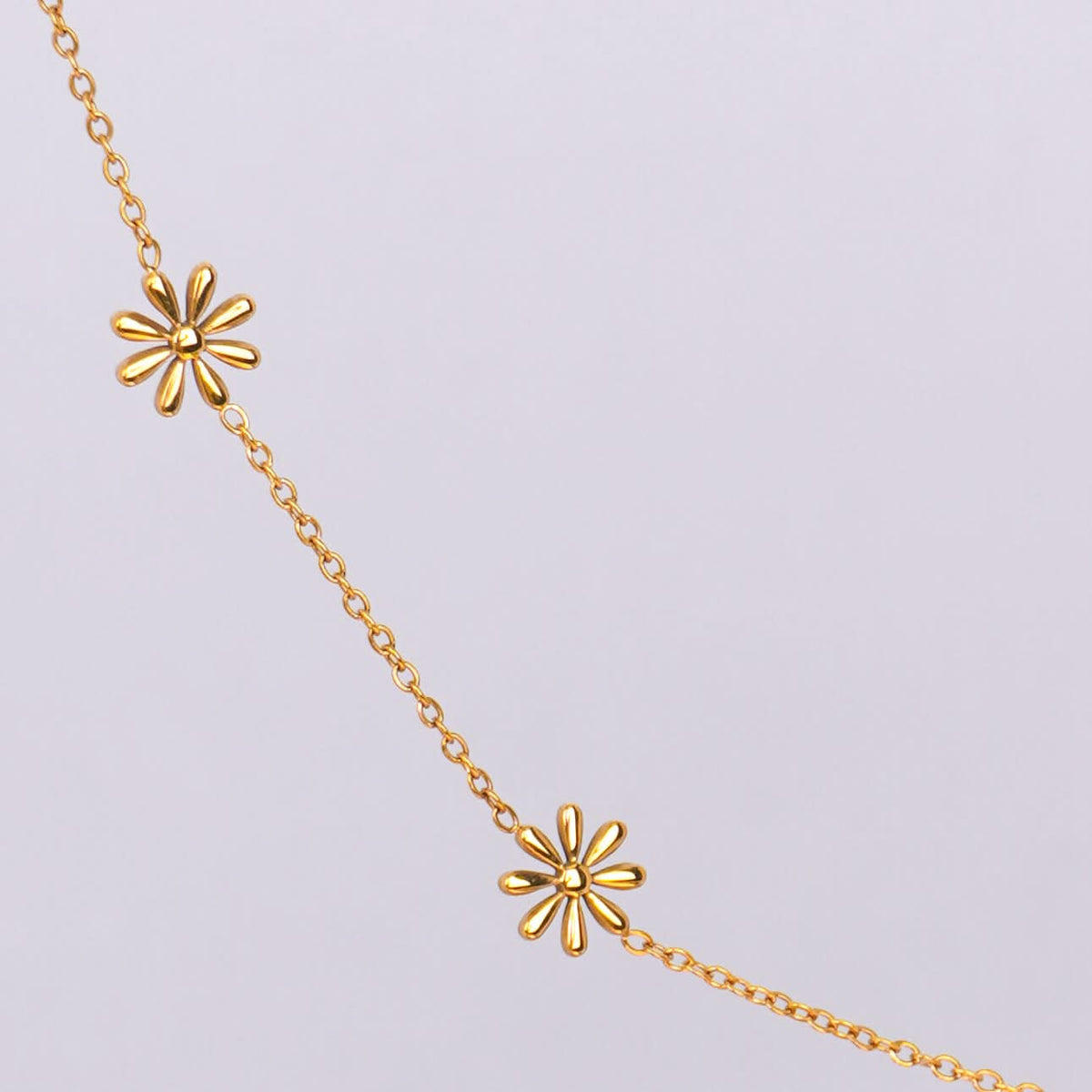 Golden Daisy Pastoral Necklace