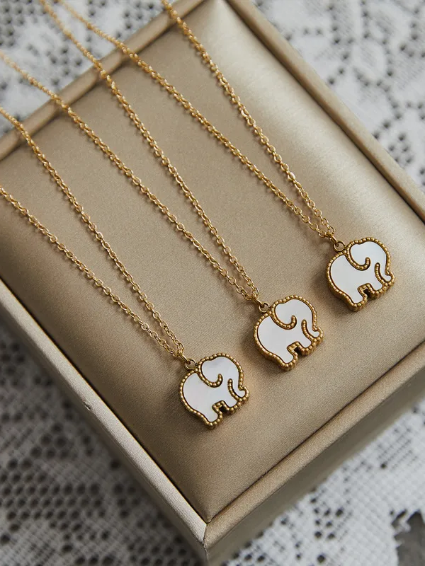 Hatti necklace shown from second side �? gold-plated reversible pendant for casual styling and gifting.
