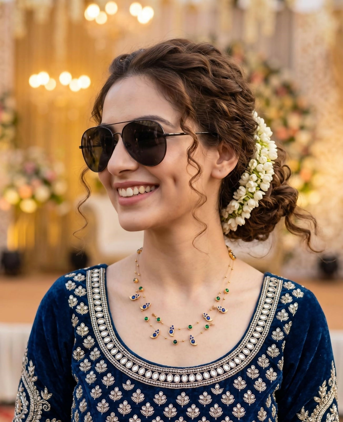 Dual layered paisley motif necklace blue green