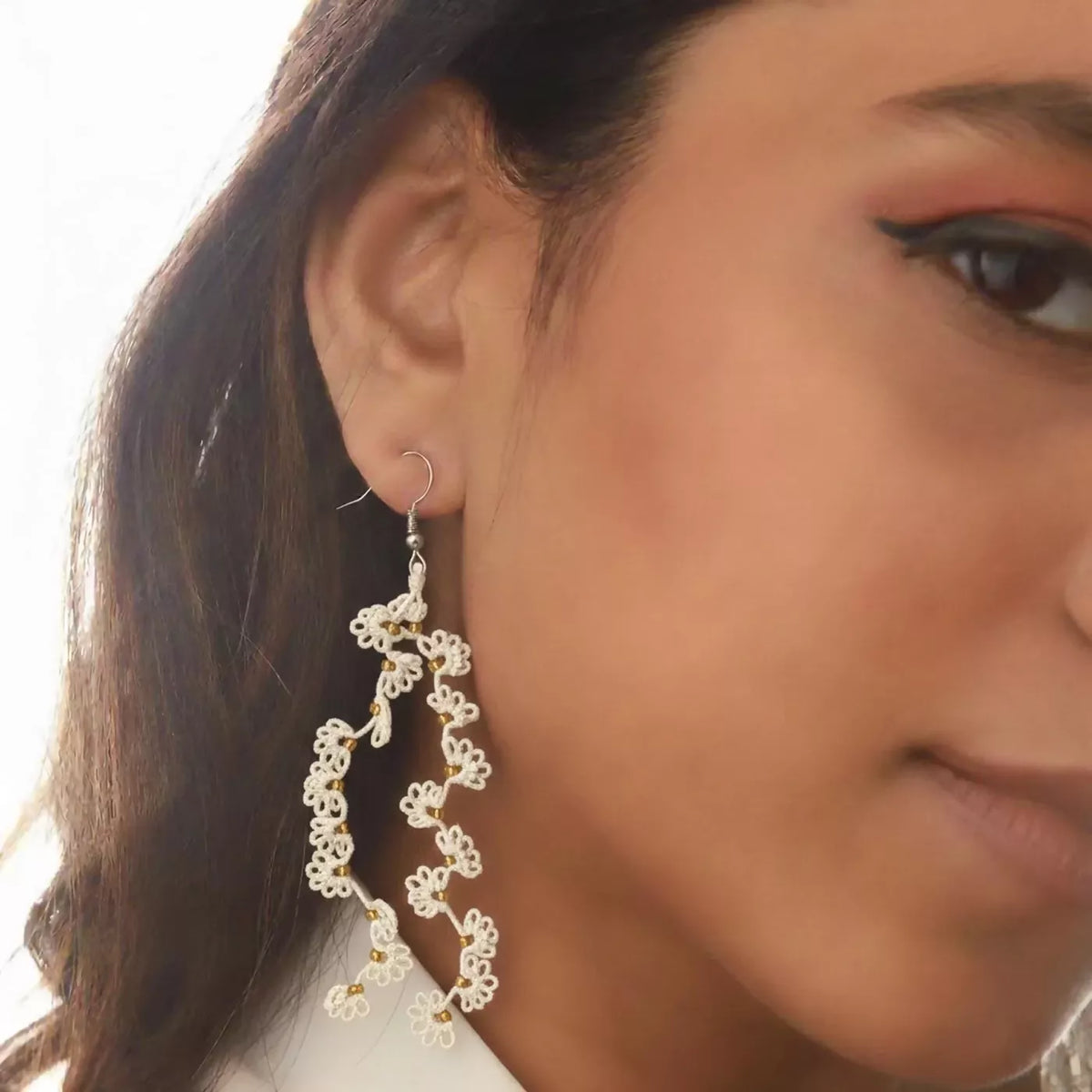 Vanilla Trail Earrings